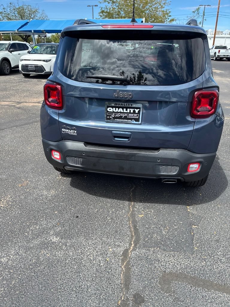 Used 2021 Jeep Renegade Latitude w/ Luxury Group II AWD/4WD image 5
