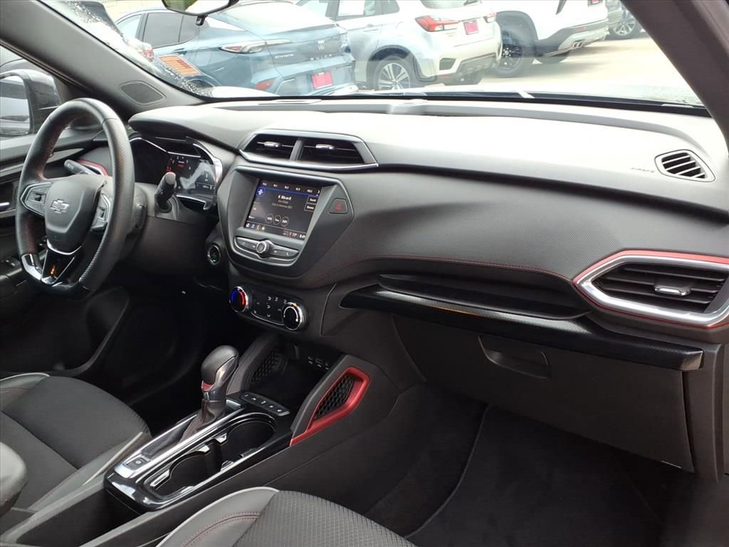 Used 2023 Chevrolet TrailBlazer RS image 16