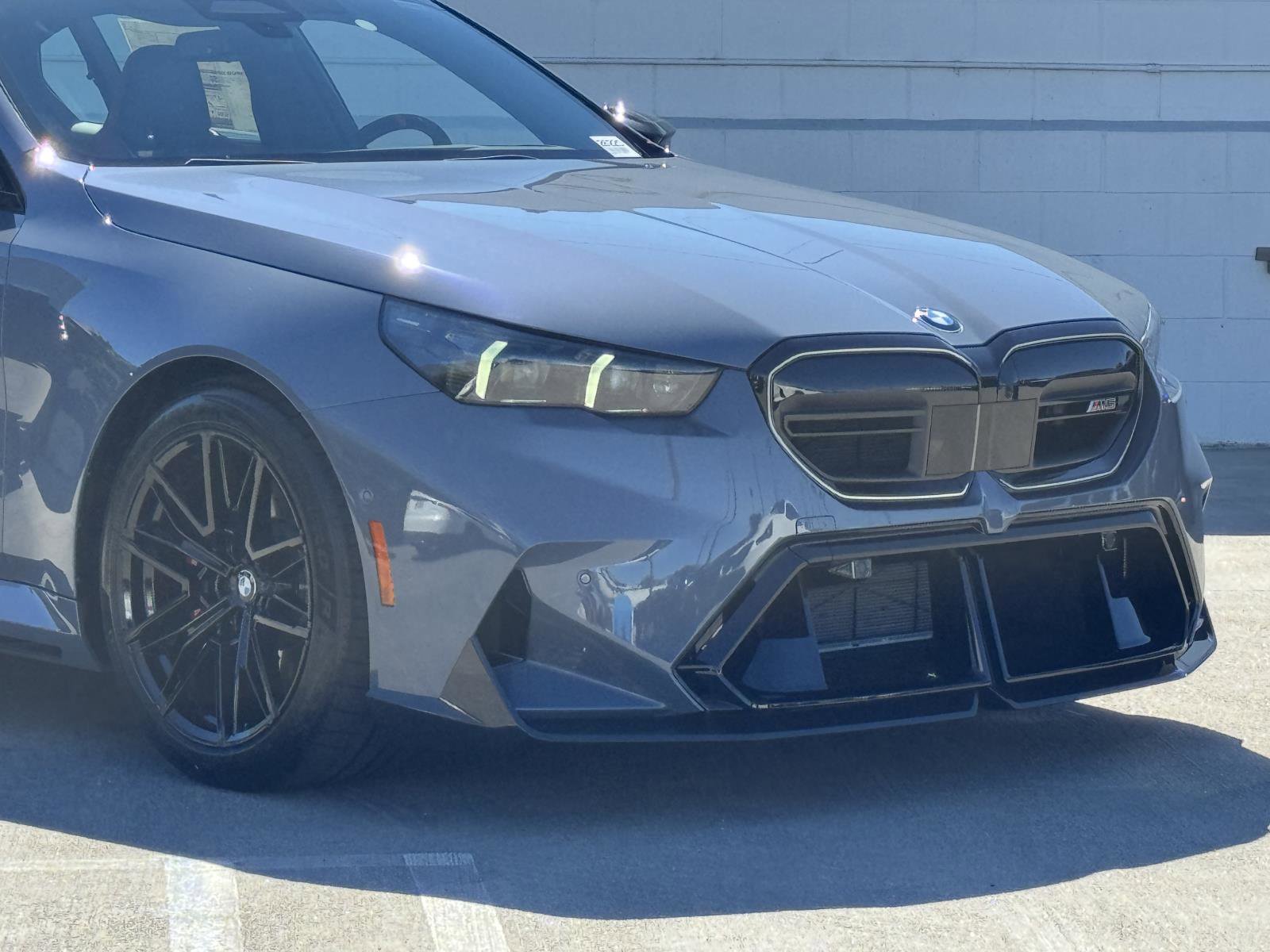 New 2026 BMW M5 w/ Carbon Package image 2