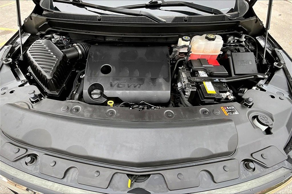 Used 2022 Buick Enclave Avenir w/ Avenir Technology Package image 10