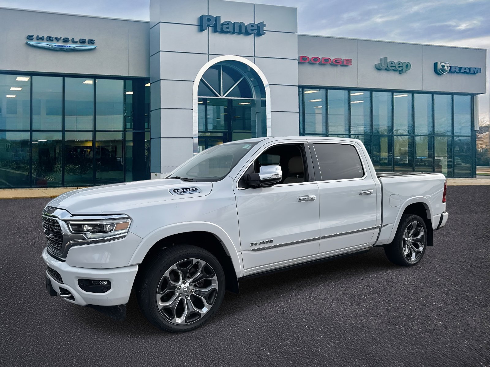 Used 2021 RAM 1500 Limited image 4