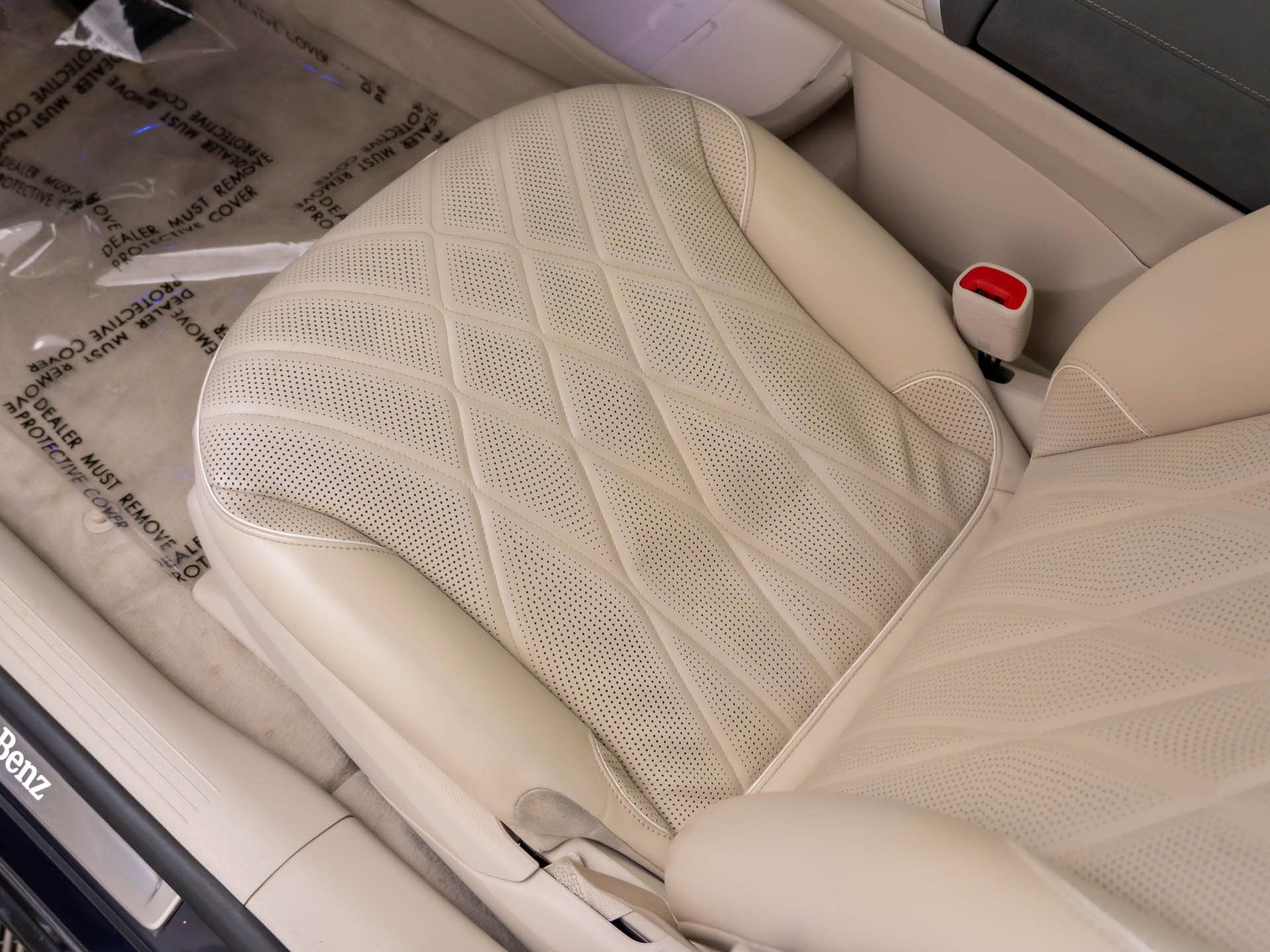 Used 2023 Mercedes-Benz EQS 580 4MATIC Sedan image 16