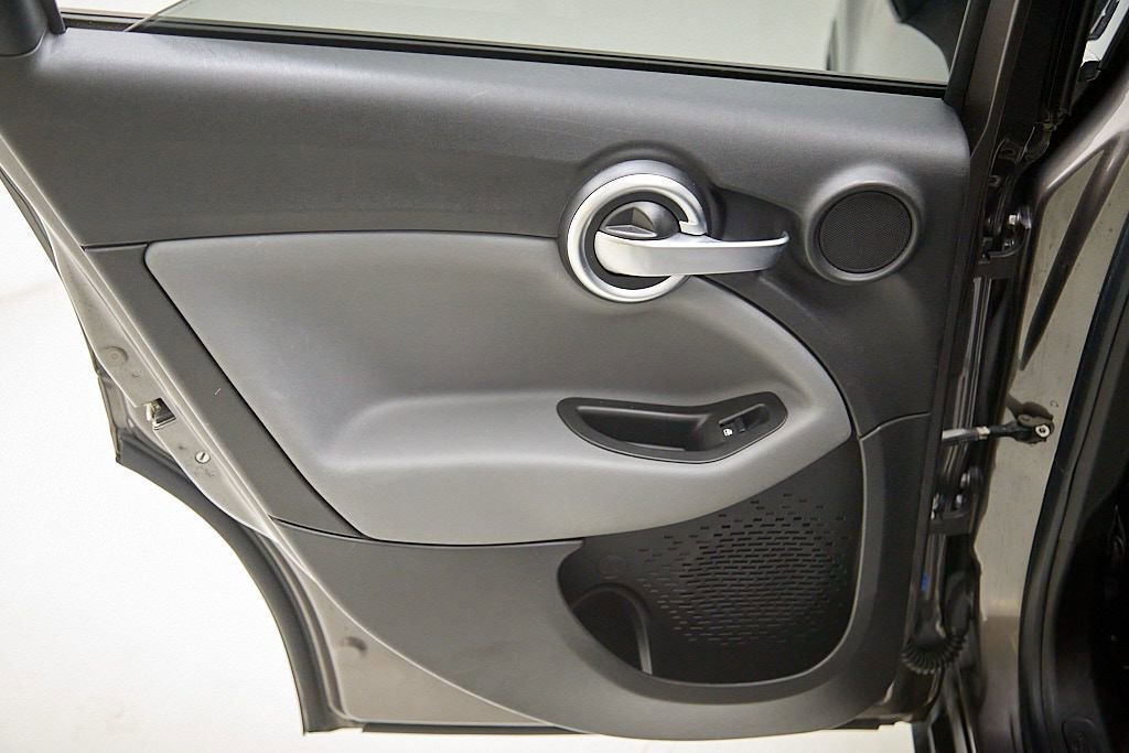 Used 2016 FIAT 500X Easy image 23