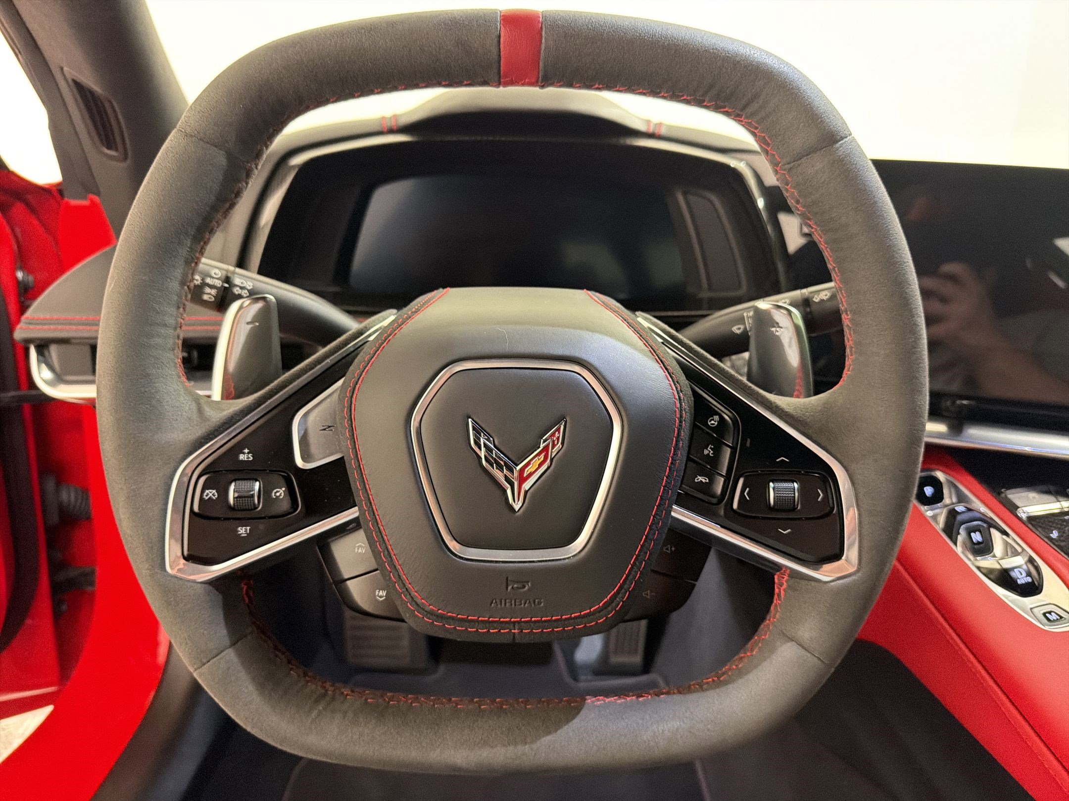Used 2020 Chevrolet Corvette Stingray Premium Cpe w/ 3LT Preferred Equipment Group RWD image 15
