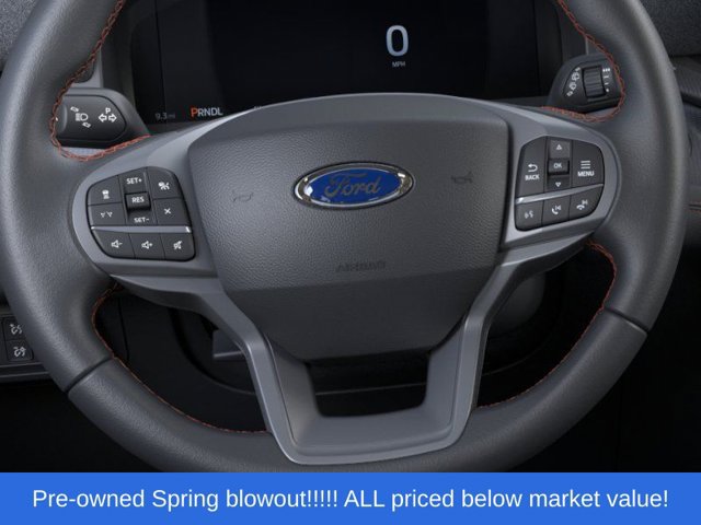Used 2026 Ford Explorer Active AWD/4WD image 12