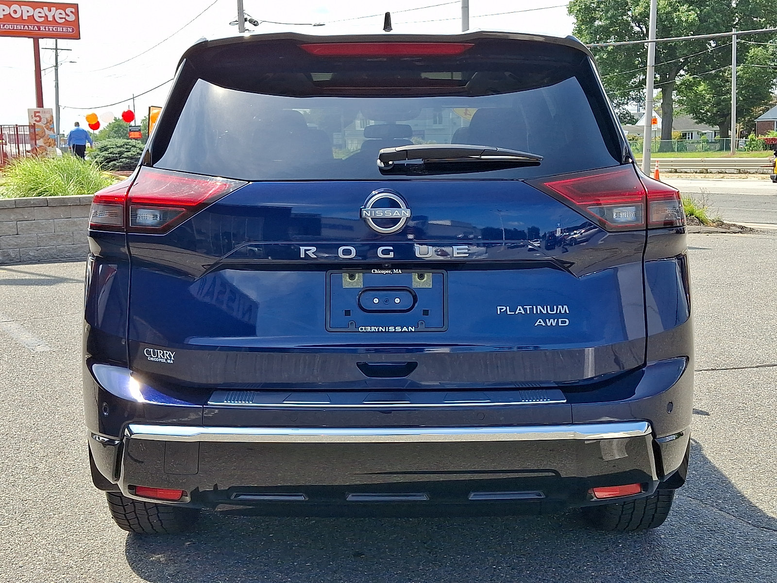 Used 2024 Nissan Rogue Platinum AWD/4WD image 6