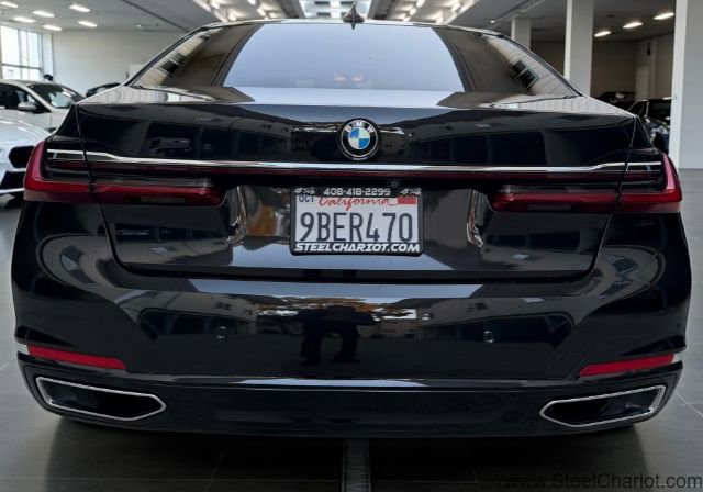 Used 2020 BMW 740i w/ Premium Package image 5