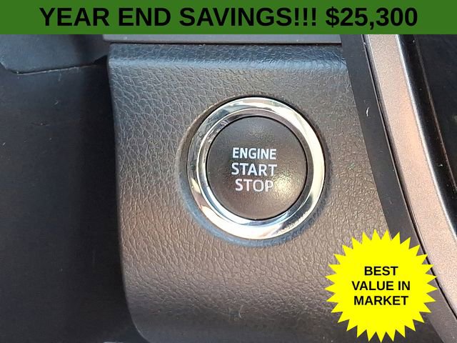 Used 2022 Toyota Camry XSE image 25