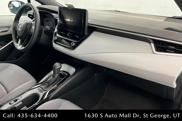 Used 2025 Toyota Corolla SE image 23
