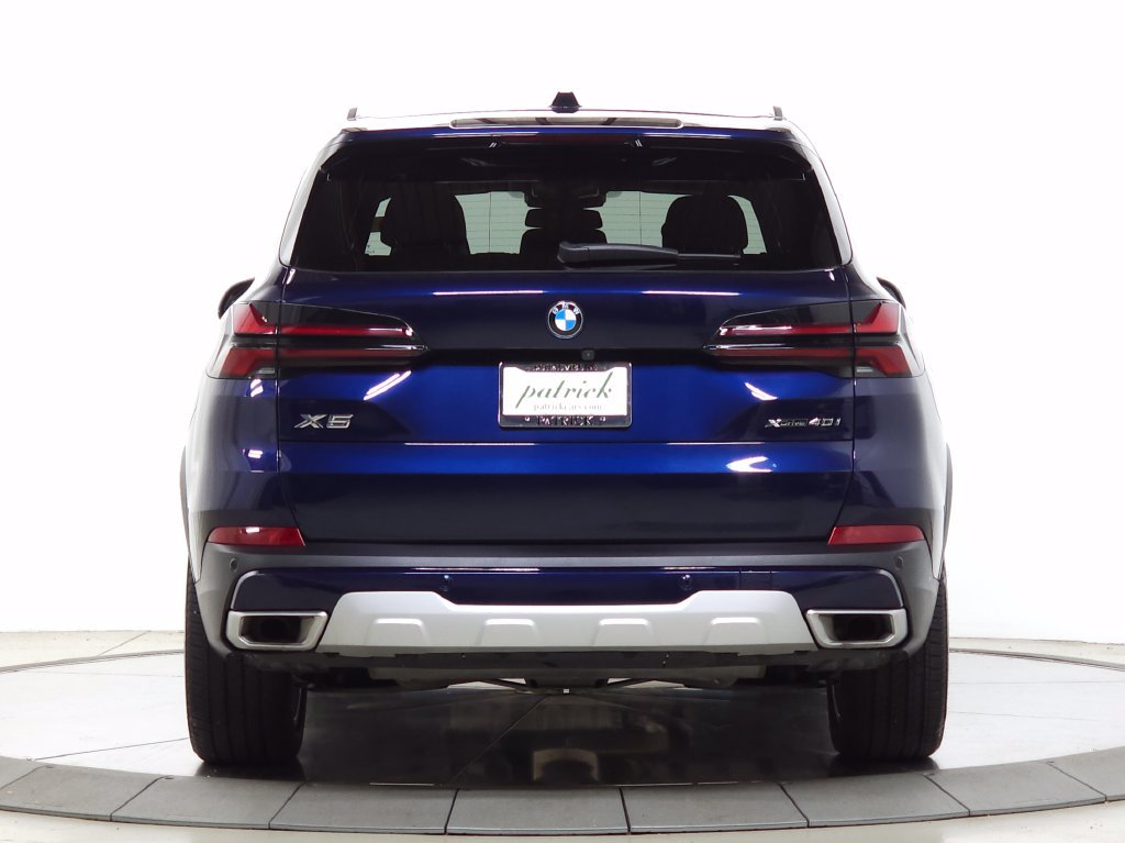 Used 2024 BMW X5 xDrive40i w/ Premium Package AWD/4WD image 6