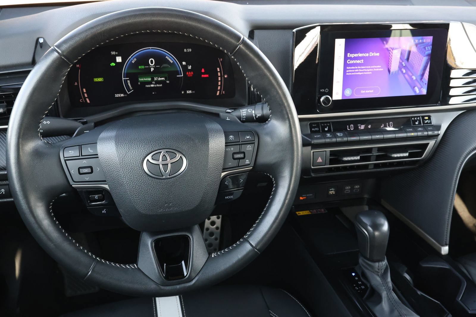 Used 2025 Toyota Camry SE w/ Convenience Package AWD/4WD image 17