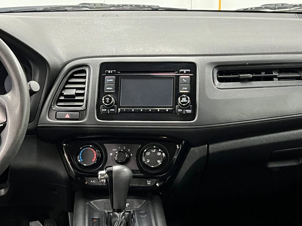 Used 2020 Honda HR-V LX image 16