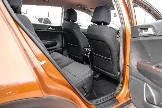 Used 2019 Kia Sportage LX FWD image 39