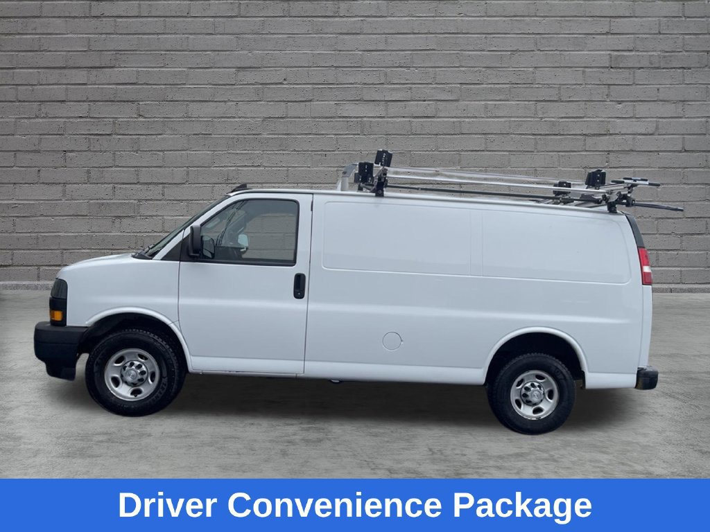 Used 2018 Chevrolet Express 2500 RWD image 5