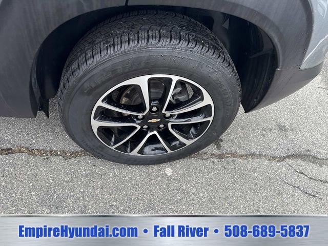 Used 2025 Chevrolet TrailBlazer LT AWD/4WD image 13