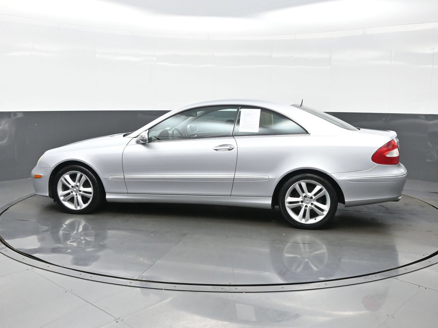 Used 2006 Mercedes-Benz CLK 350 Coupe image 3