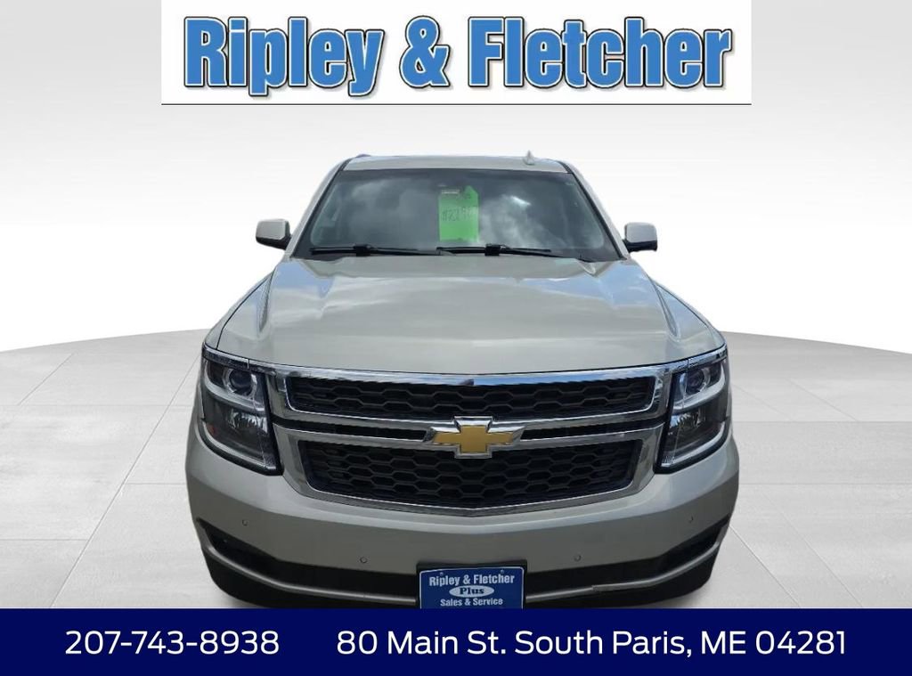 Used 2017 Chevrolet Tahoe LT w/ Luxury Package AWD/4WD image 4