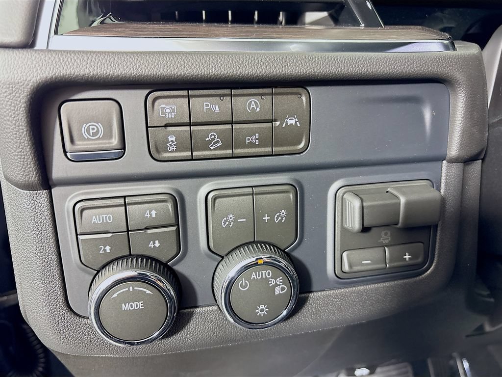 New 2026 Chevrolet Tahoe LS w/ Max Trailering Package AWD/4WD image 10