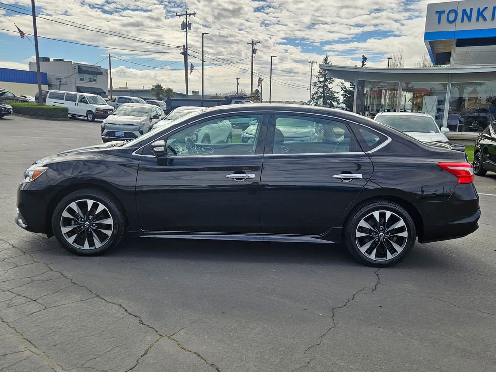 Used 2019 Nissan Sentra SR image 3