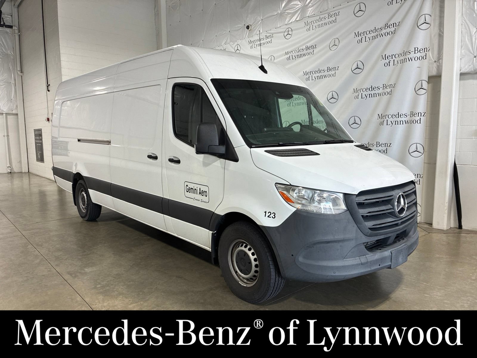 Used 2023 Mercedes-Benz Sprinter 2500 image 1