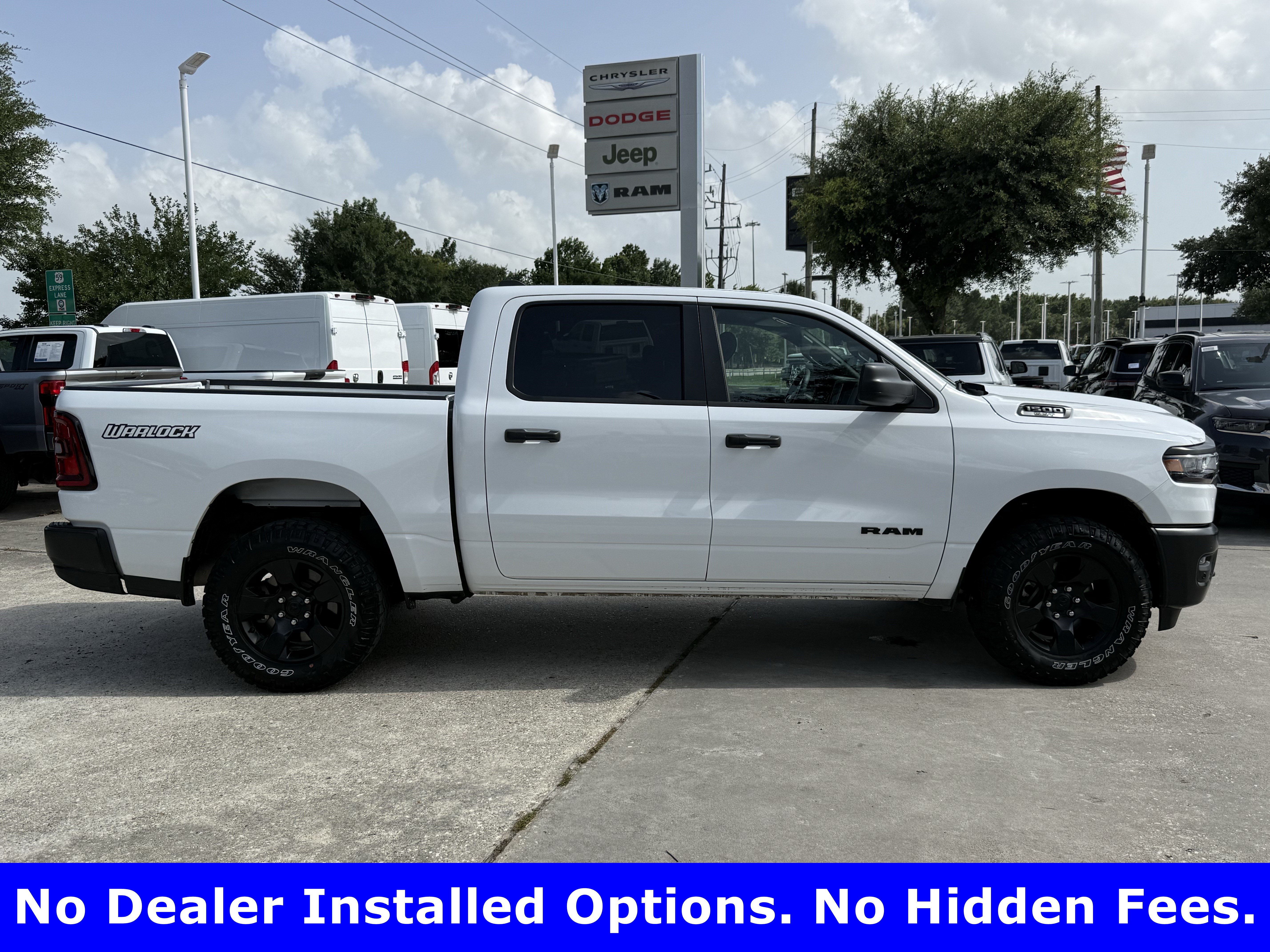 Used 2025 RAM 1500 Warlock AWD/4WD image 3