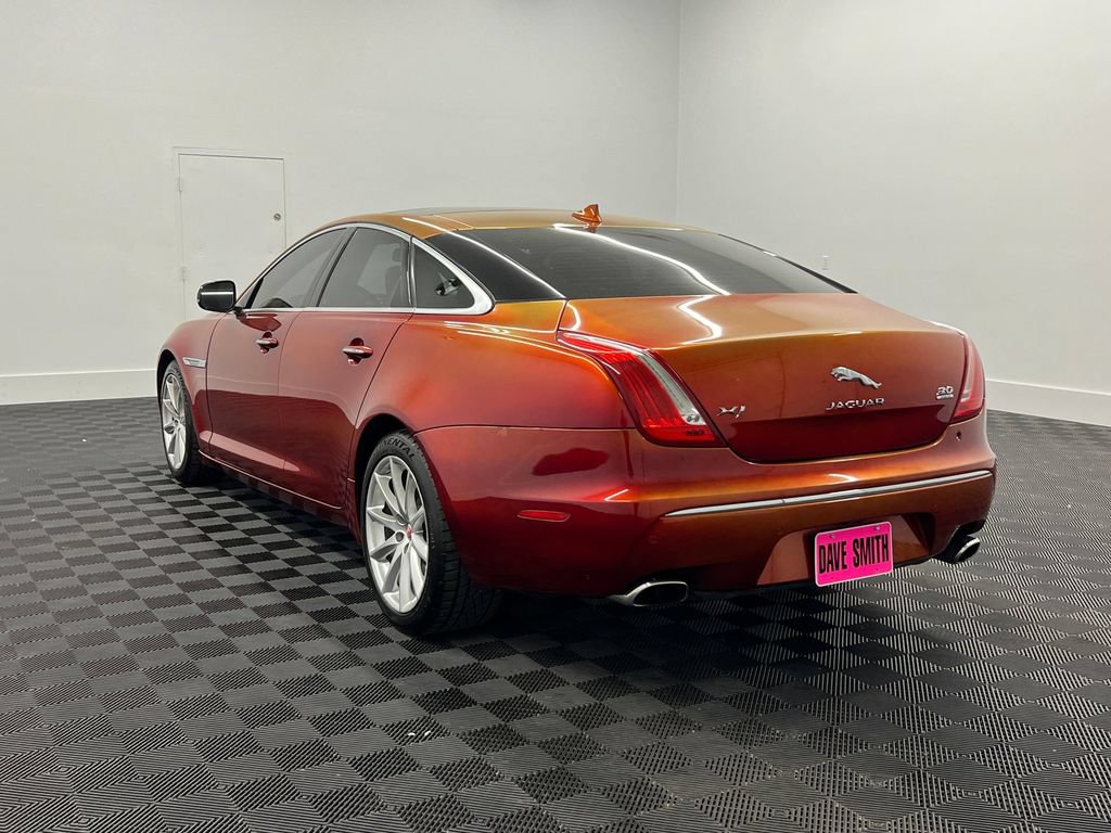 Used 2014 Jaguar XJ AWD image 3