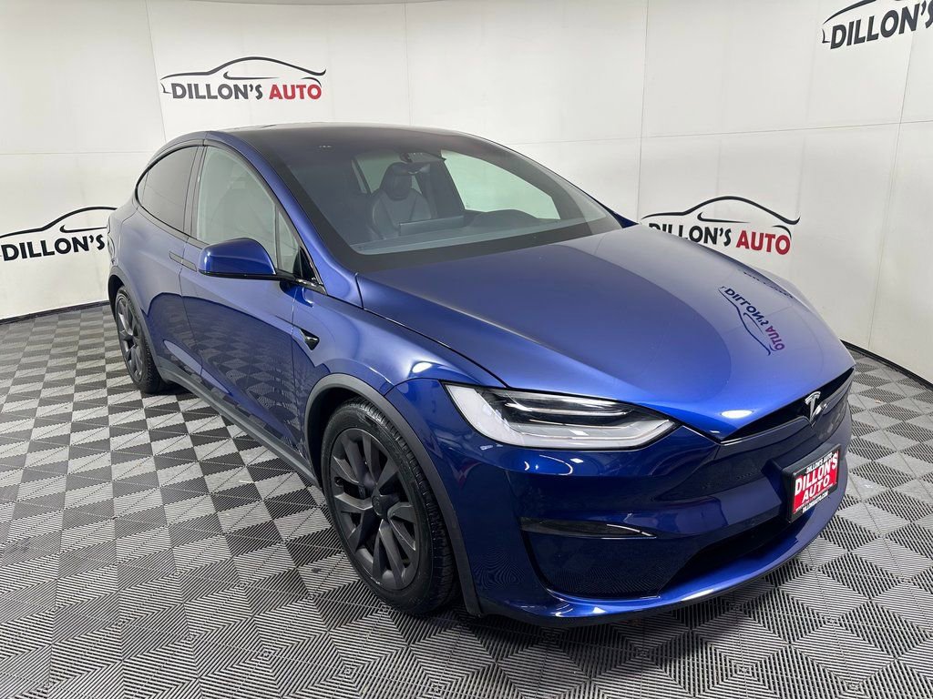 Used 2022 Tesla Model X image 13