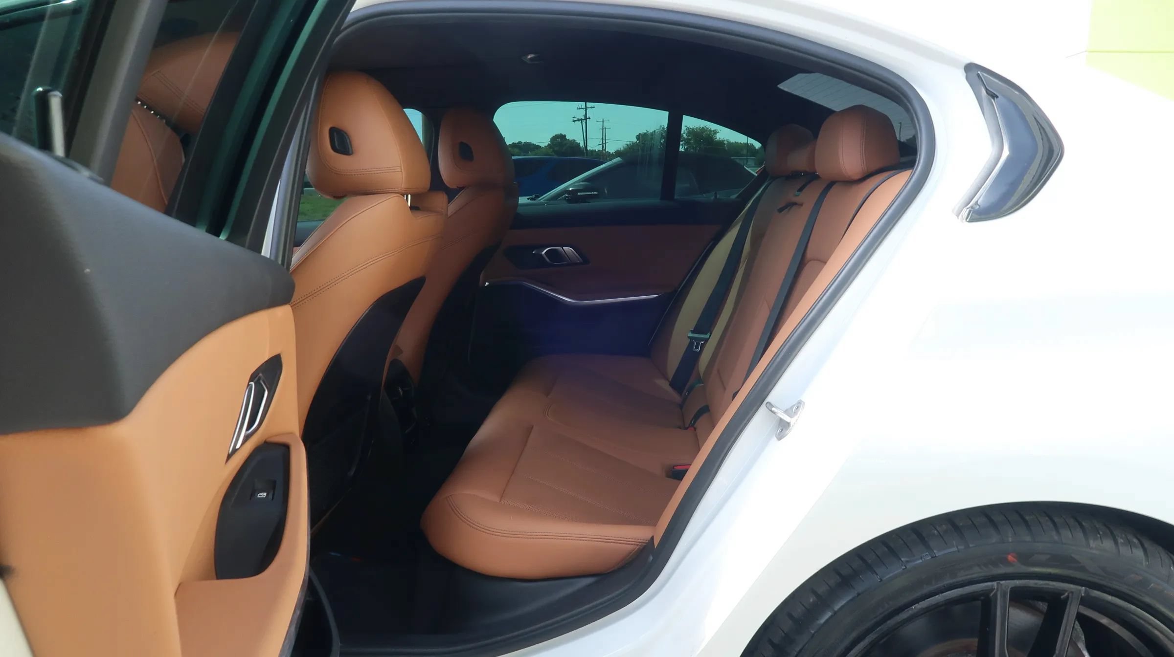 Used 2022 BMW M340i RWD image 18