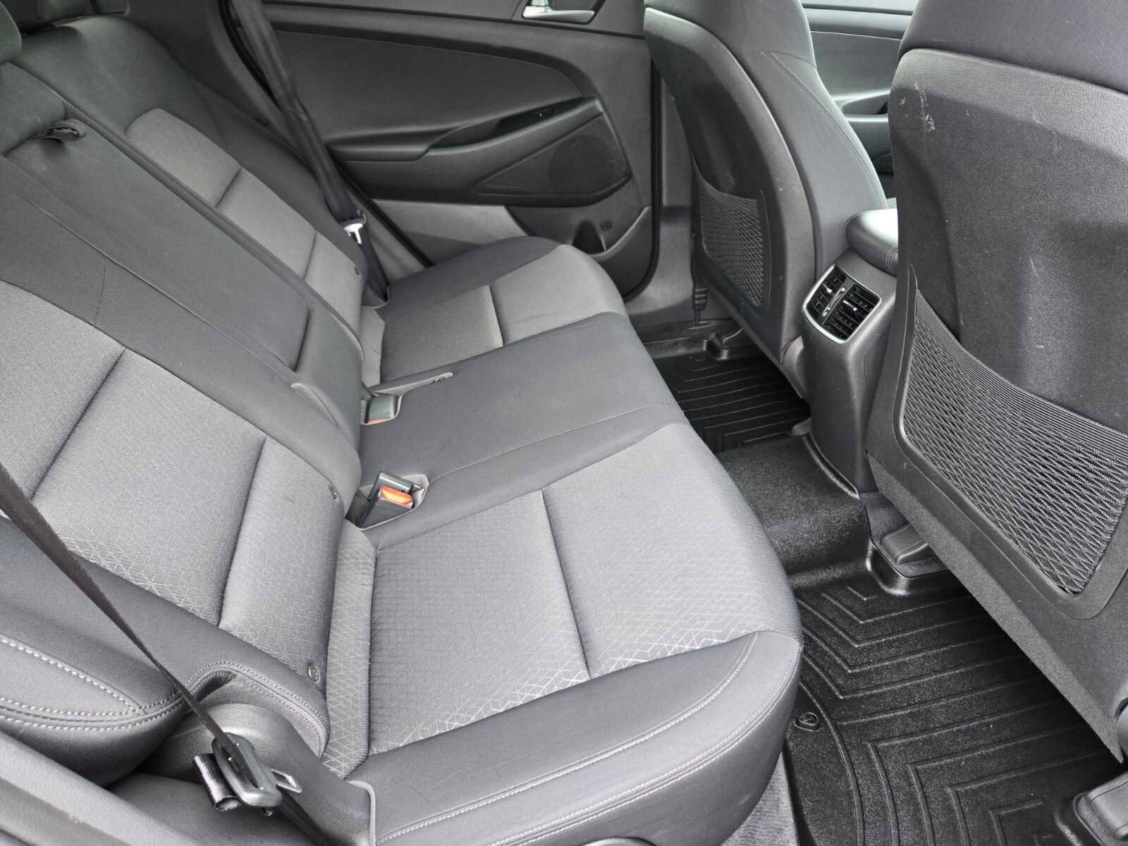 Used 2017 Hyundai Tucson Sport image 14