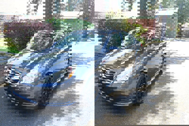 Used 2011 Subaru Legacy 2.5i Premium w/ All-Weather Pkg AWD/4WD image 1