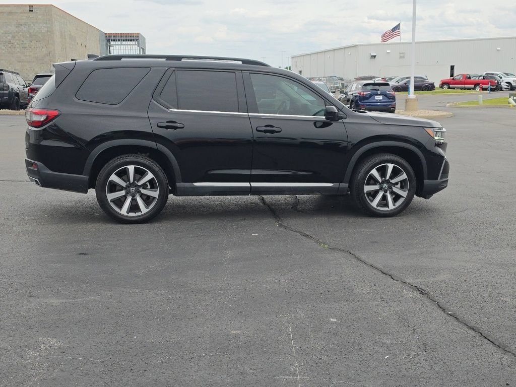 Certified 2025 Honda Pilot Elite image 10