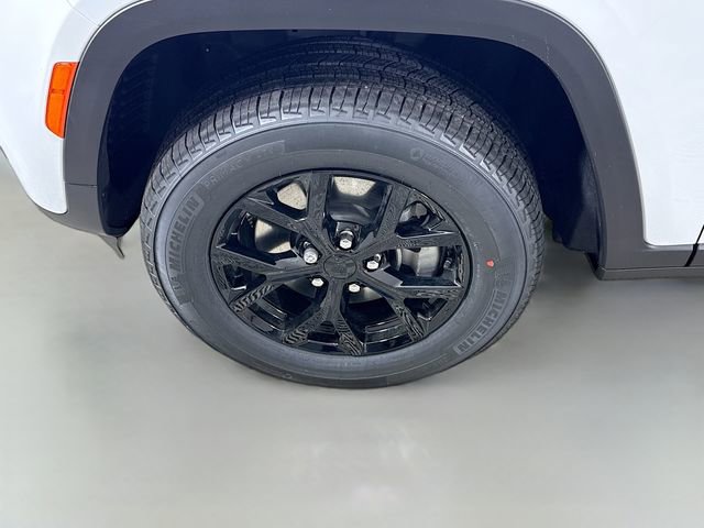 New 2026 Jeep Grand Cherokee L 4WD image 29