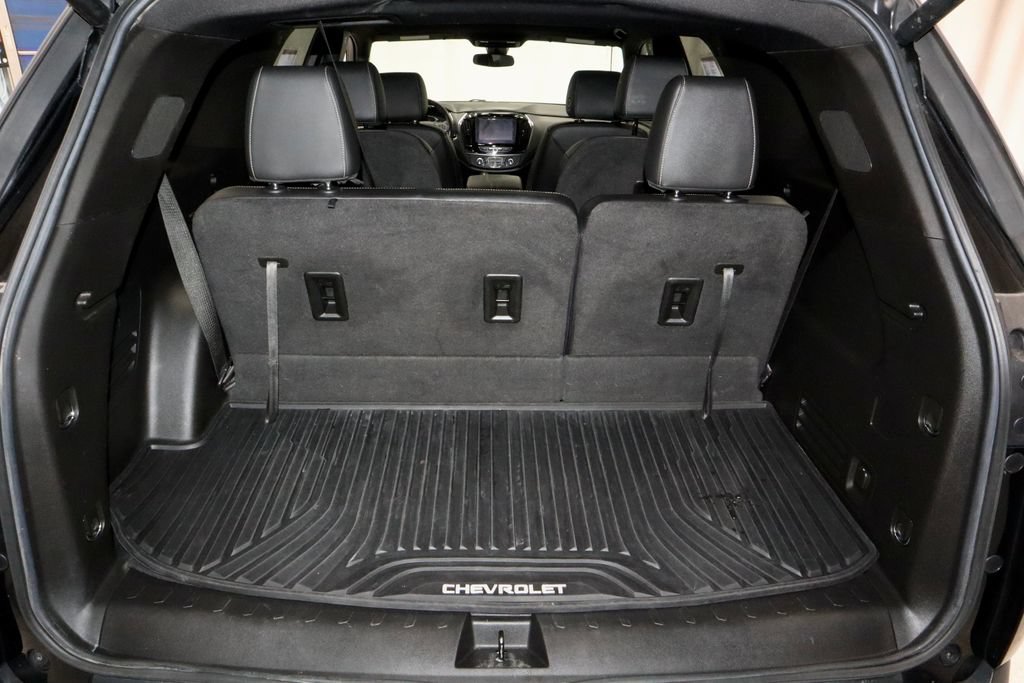 Used 2022 Chevrolet Traverse LT AWD/4WD image 14