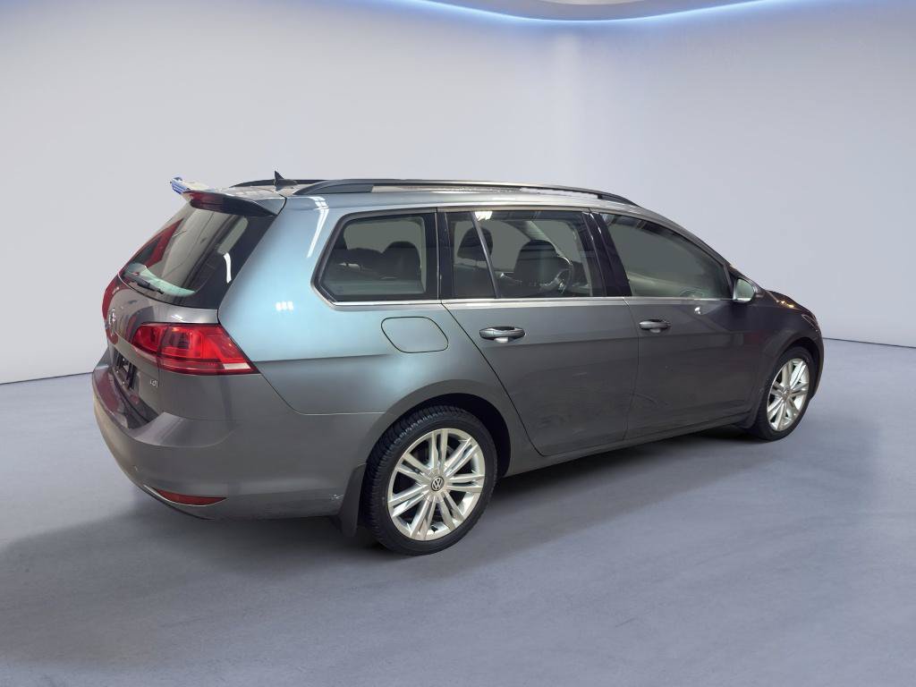 Used 2015 Volkswagen Golf TDI SE FWD image 8