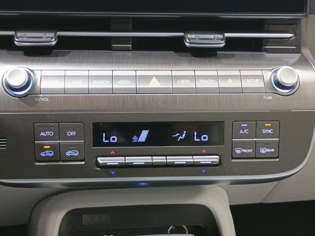 New 2026 Hyundai Kona SEL Sport AWD/4WD image 23