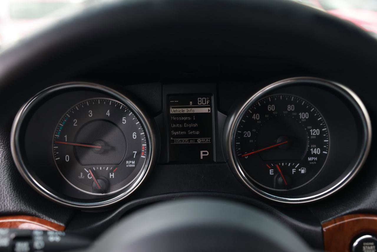 Used 2013 Jeep Grand Cherokee Limited image 29