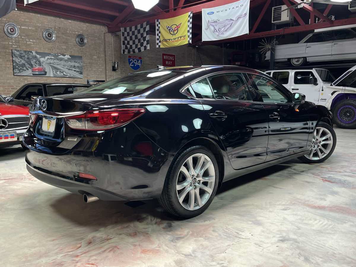 Used 2017 MAZDA MAZDA6 Touring w/ Touring Premium Package FWD image 2