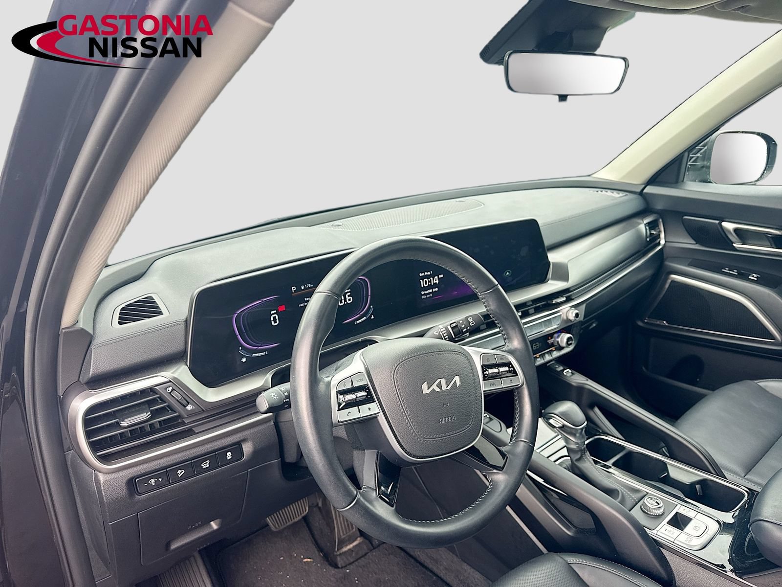 Used 2025 Kia Telluride S FWD image 11
