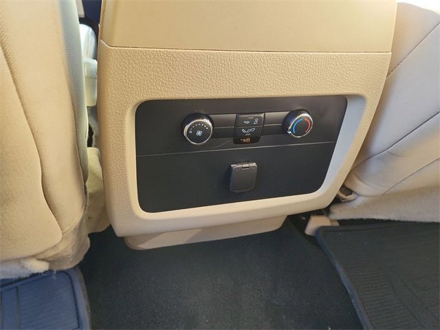 Used 2015 Ford Expedition EL XL image 19