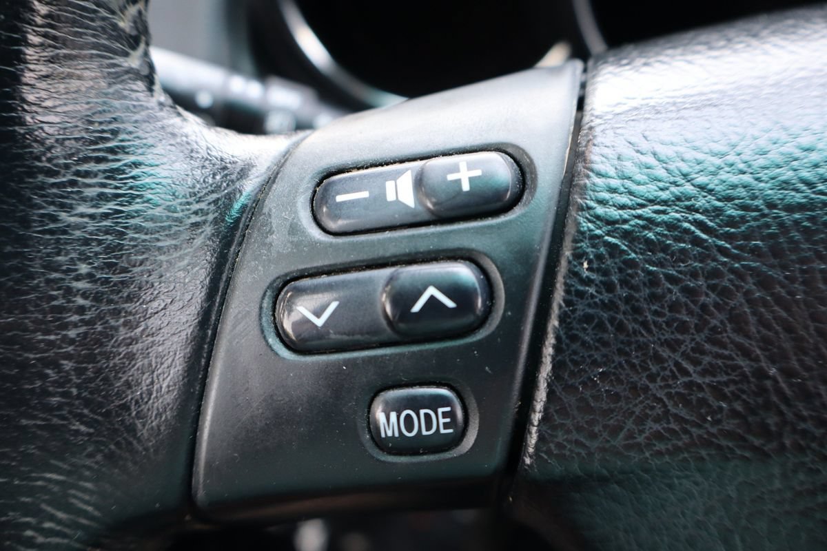 Used 2004 Lexus RX 330 AWD w/ Premium Plus Pkg image 29