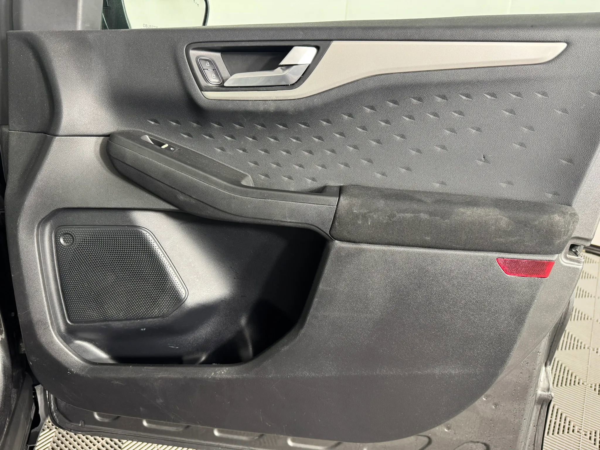 Used 2020 Ford Escape SE AWD/4WD image 39