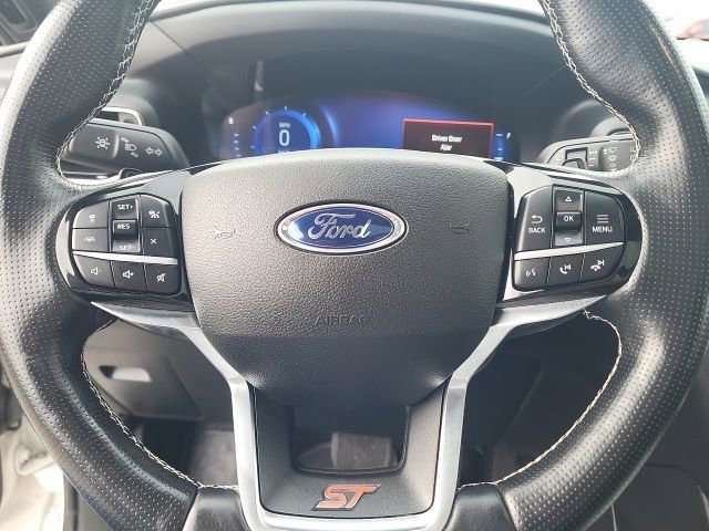 Used 2021 Ford Explorer ST w/ ST Street Pack image 8
