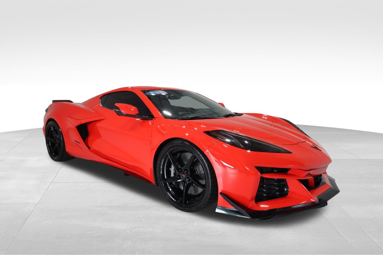 Used 2025 Chevrolet Corvette E-Ray w/ ZER Performance Package AWD/4WD image 6