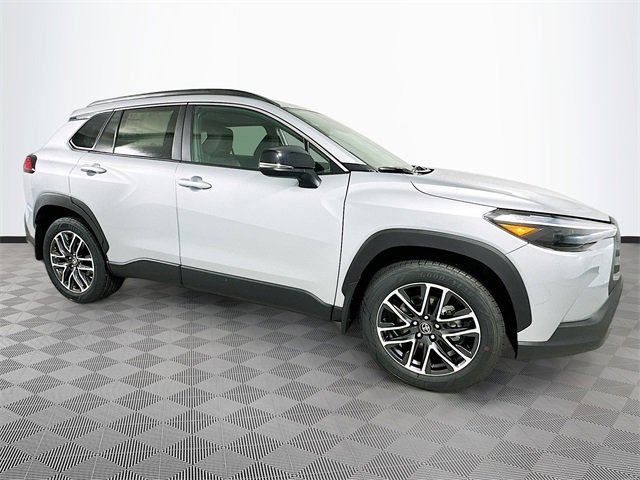 New 2026 Toyota Corolla Cross XLE video 3