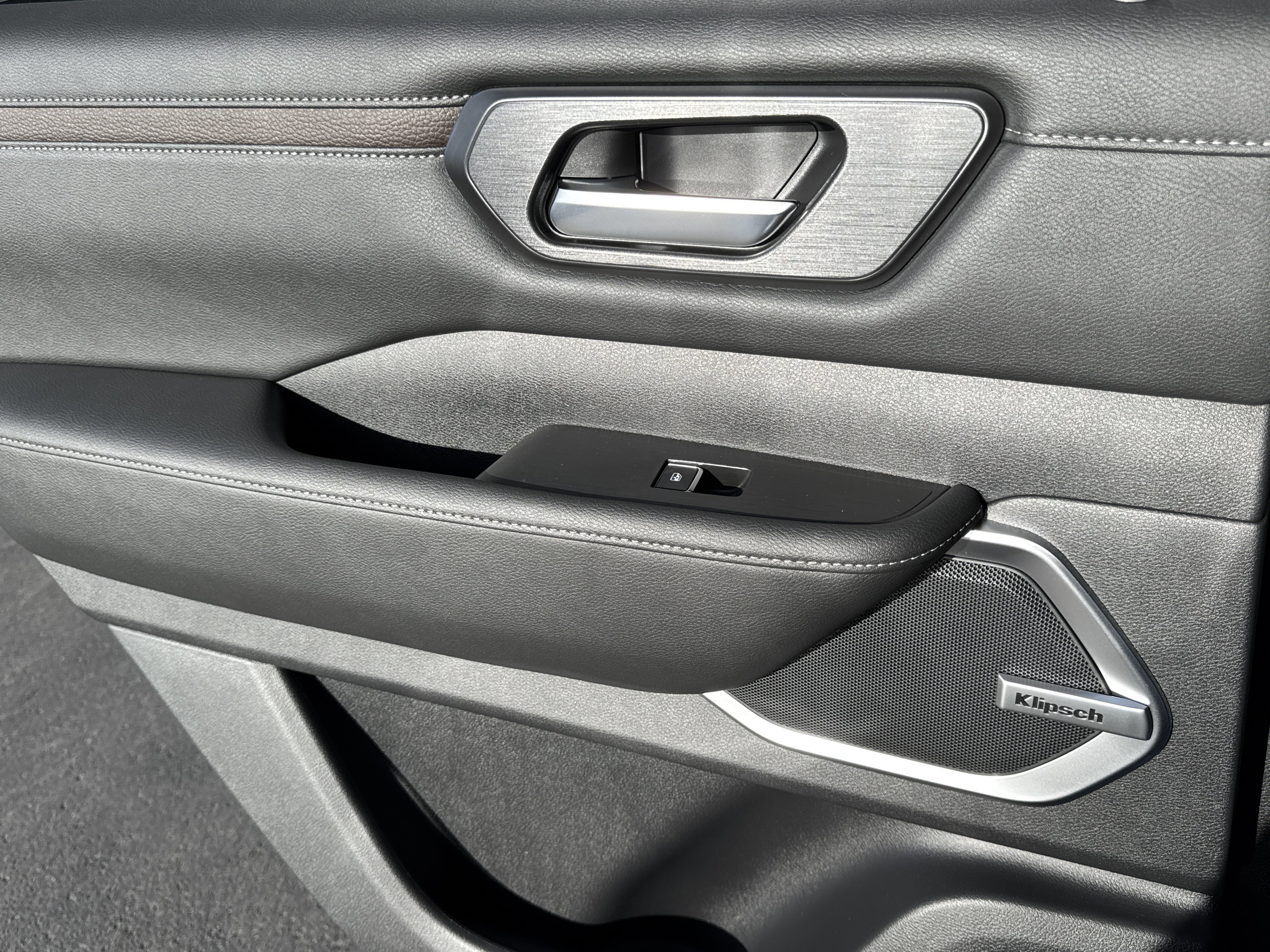 New 2026 Nissan Armada Platinum w/ Convenience Package image 12