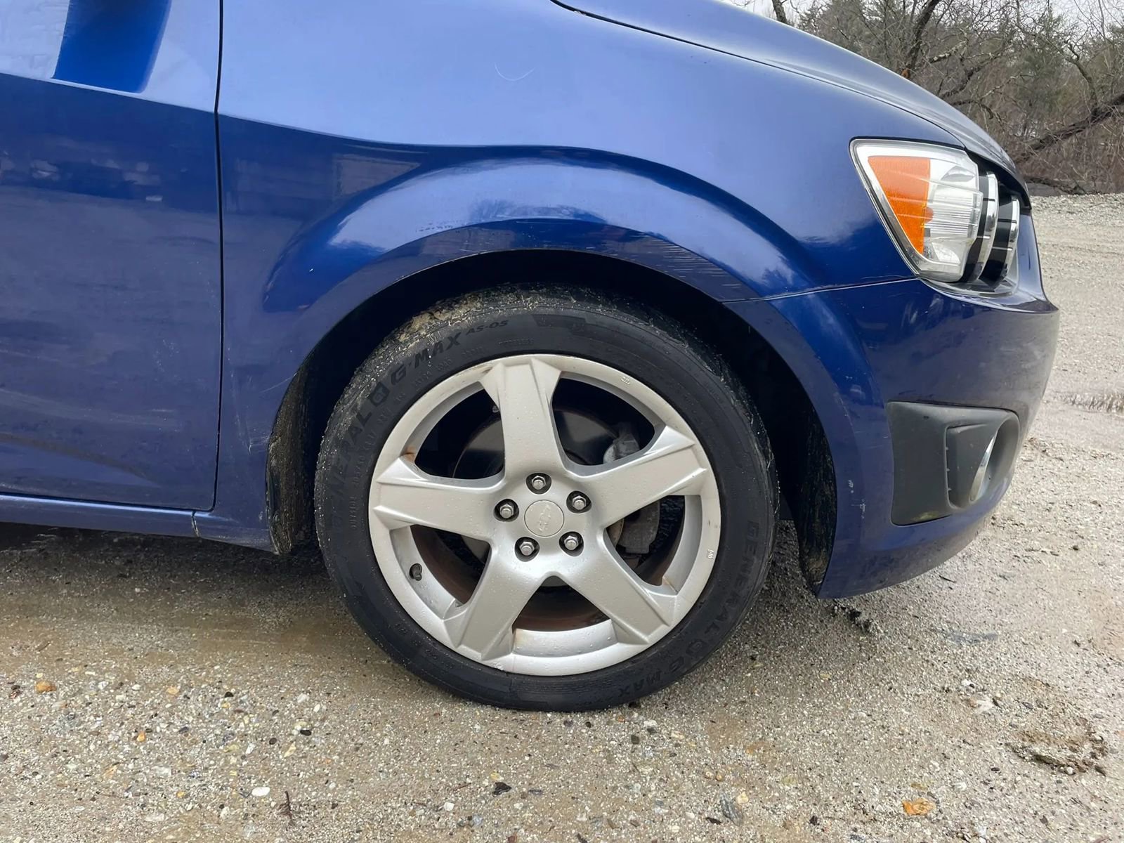 Used 2013 Chevrolet Sonic LTZ image 31