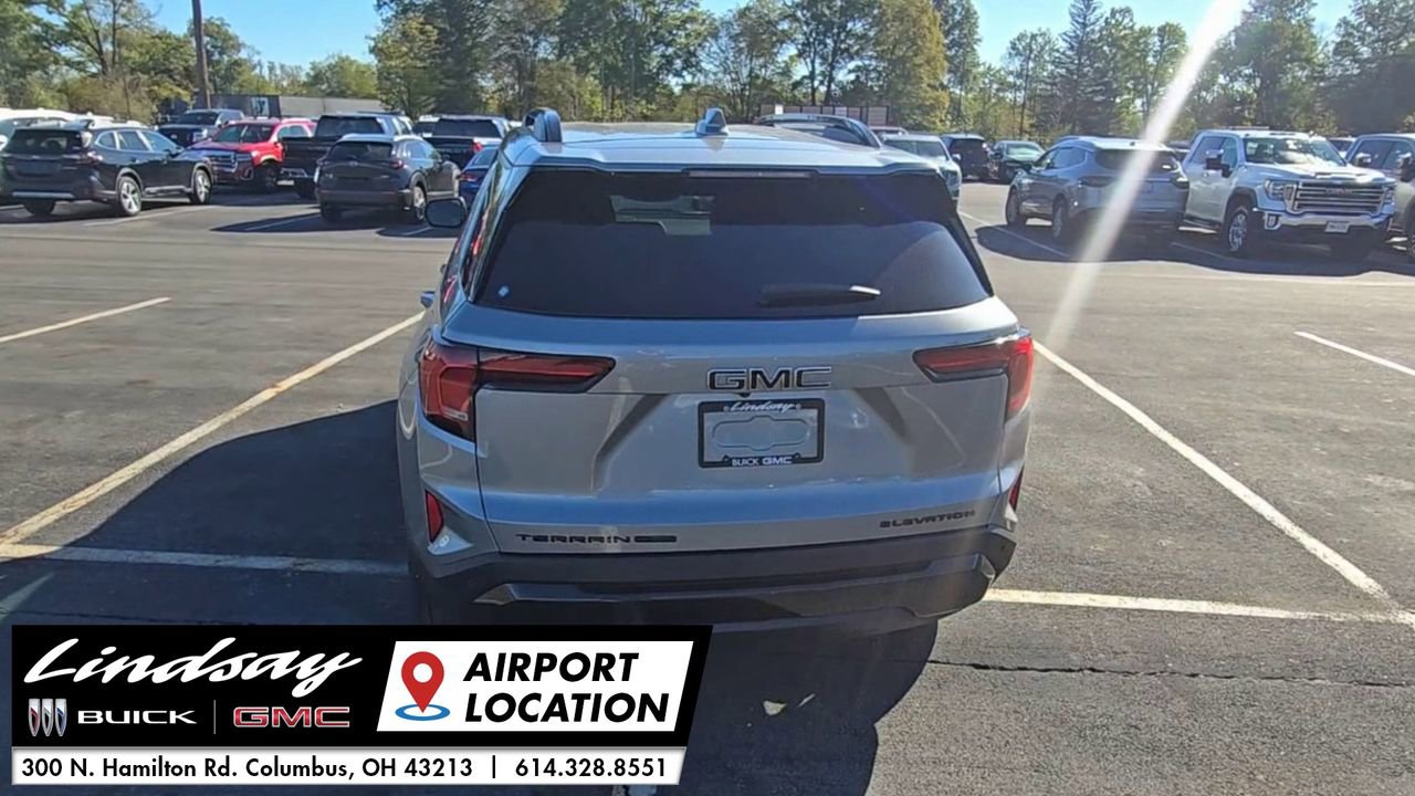 New 2026 GMC Terrain Elevation w/ Elevation Premium Package image 9