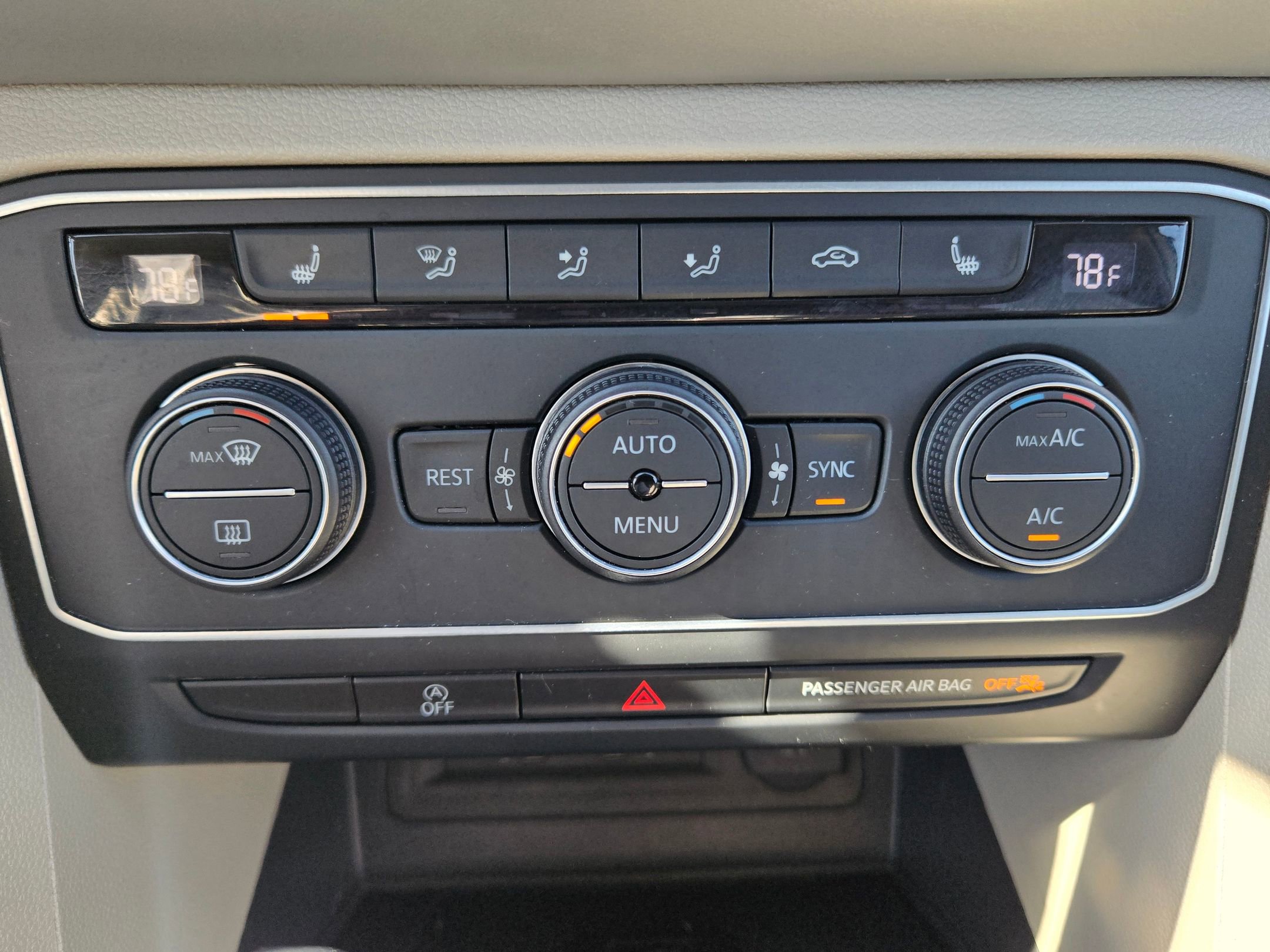 Used 2021 Volkswagen Atlas SE image 28