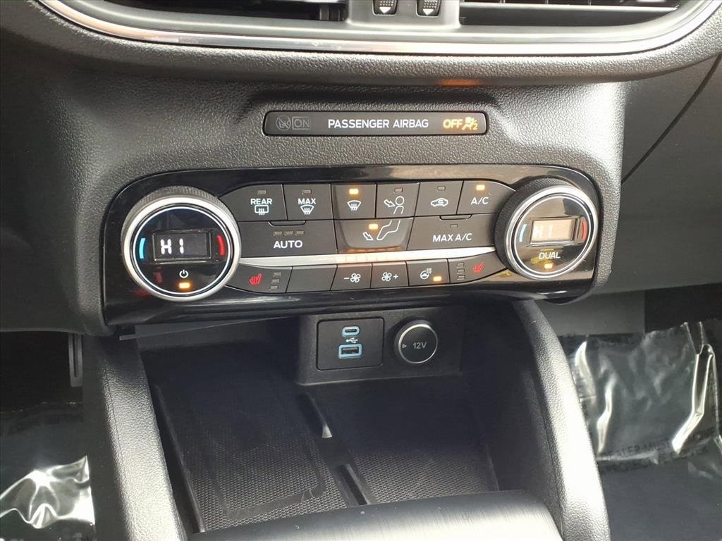 Used 2021 Ford Escape Titanium w/ Titanium Elite Package image 21