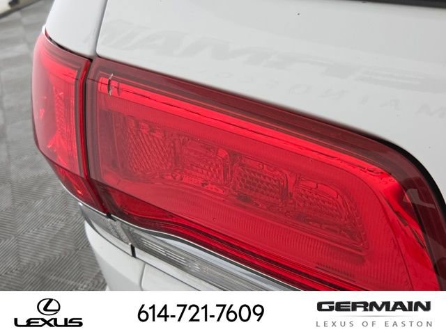 Used 2016 Jeep Grand Cherokee Laredo w/ Quick Order Package 23E AWD/4WD image 17